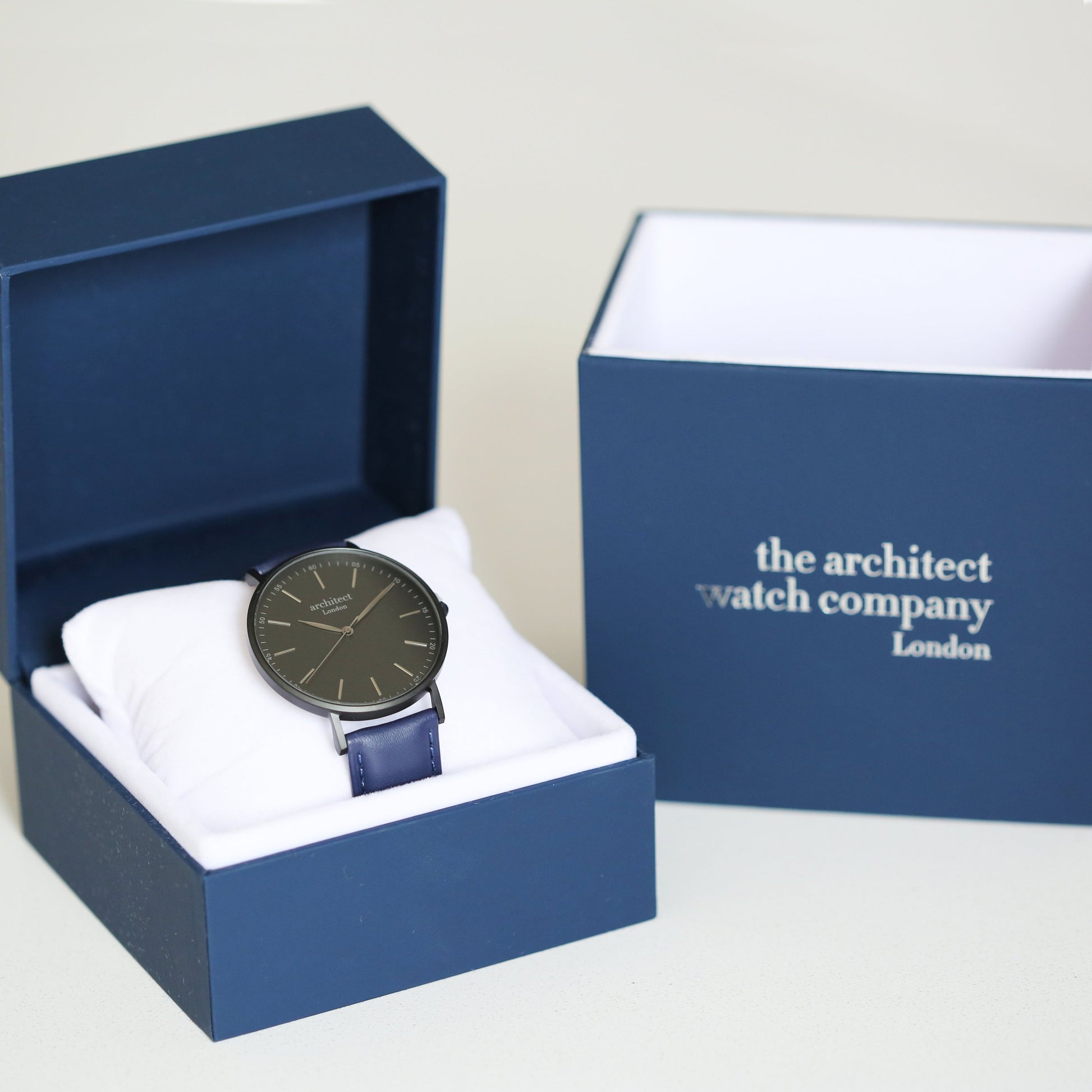 Montre minimaliste pour homme